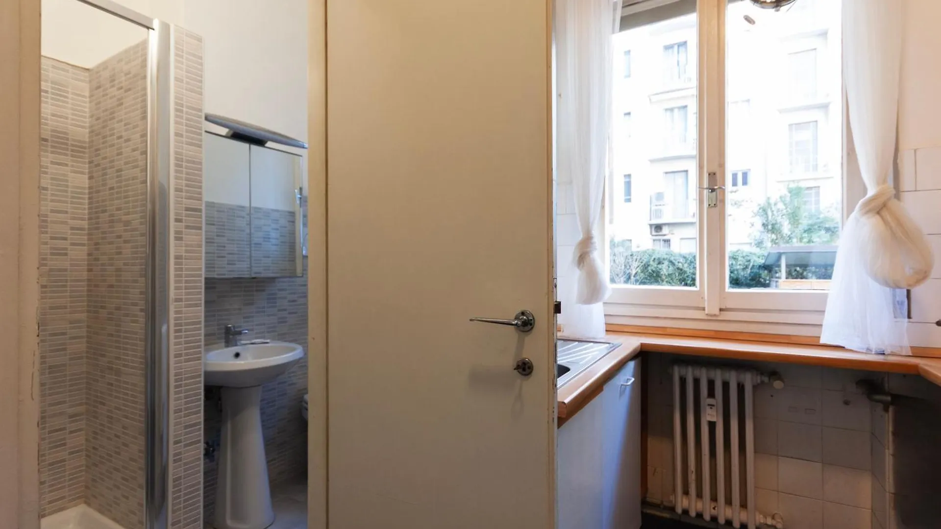 Youhosty - Cattolica University Big Apartment Milaan