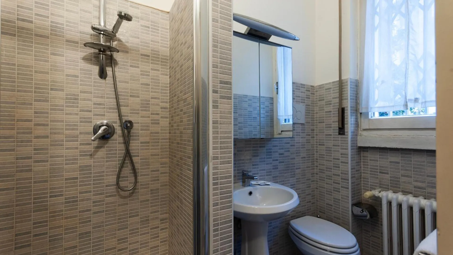Youhosty - Cattolica University Big Apartment Milán